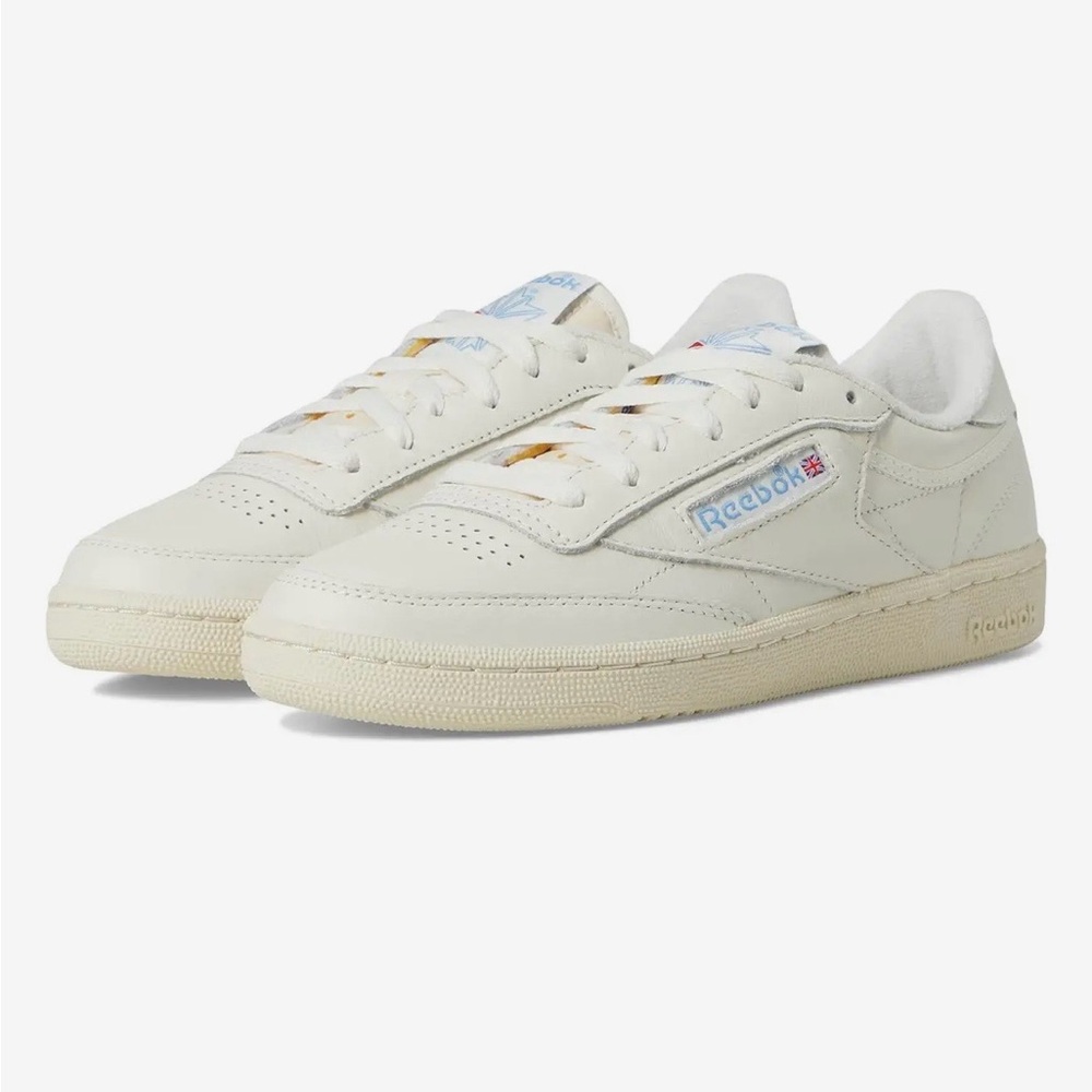 Reebok Classic Leather Club C 85 White & Light Blue Sneakers Size 7.5